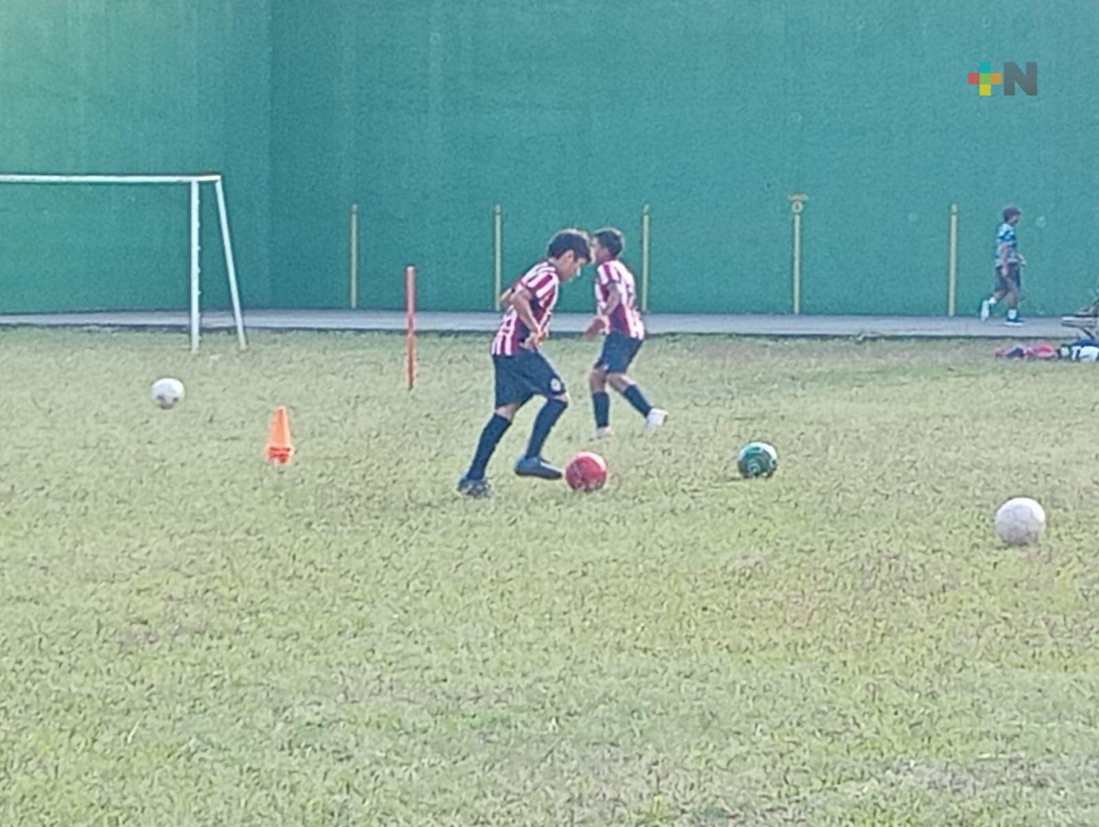 Rebaño Xalapa participó en la copa Chivas 2025
