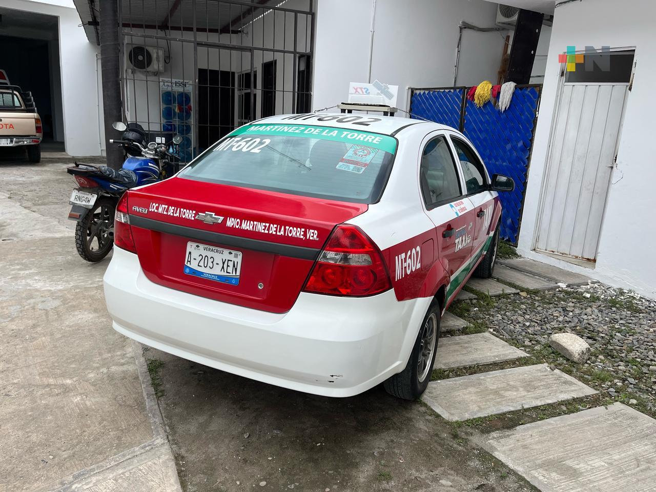 Taxistas de Martínez de la Torre se suman al programa Mujer Segura