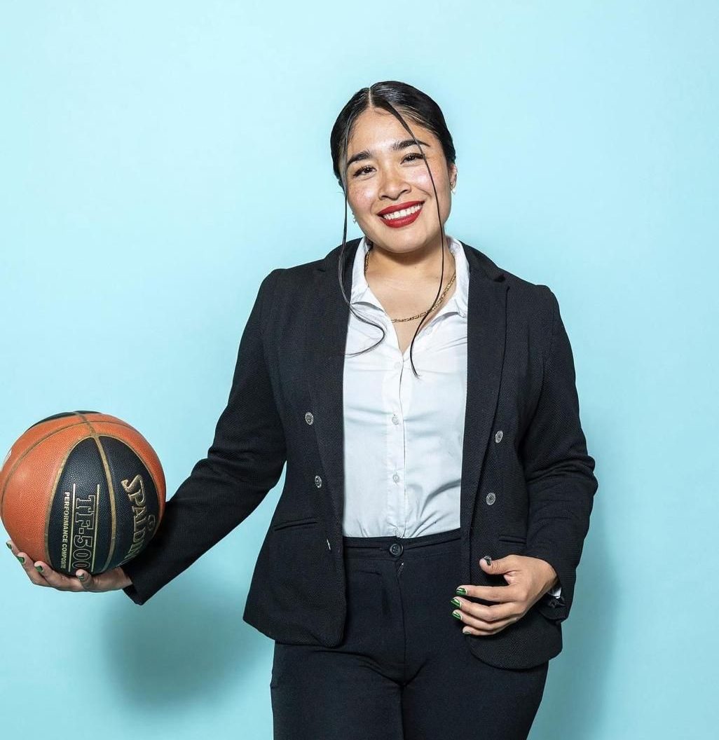 Siria Reyes, coach asistente de las Rojas de Veracruz