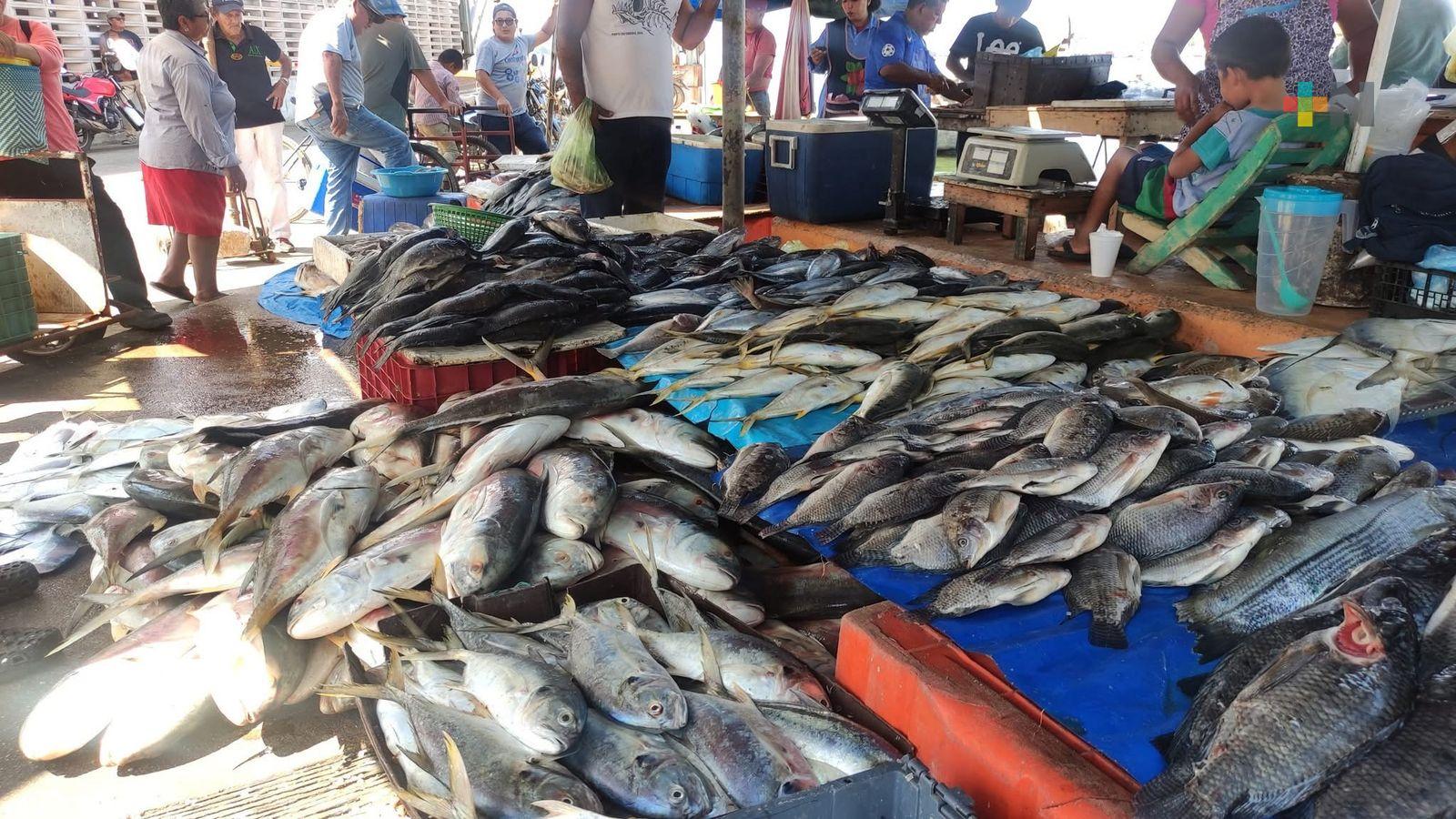 Buena venta de pescados y mariscos en Villa Allende