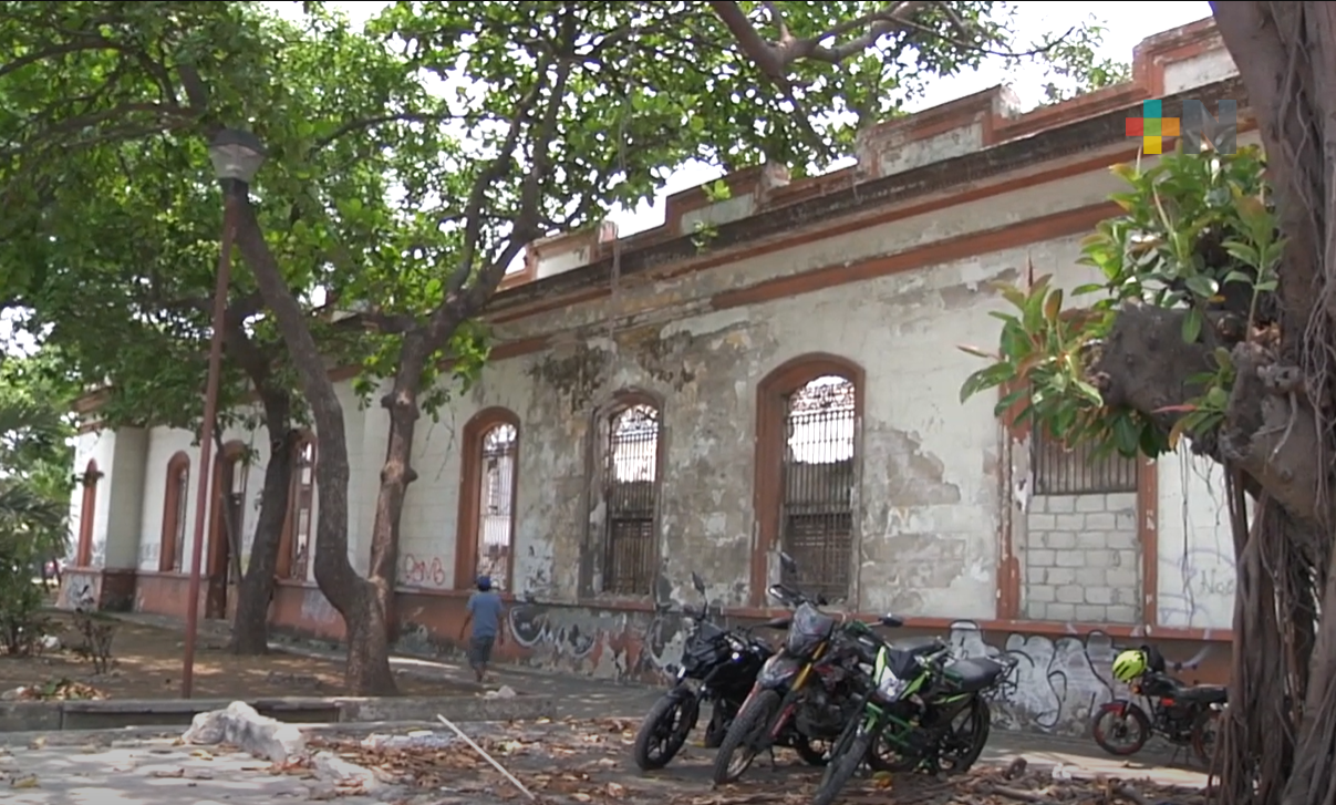 INAH supervisa obras en expenal de Allende en Veracruz puerto