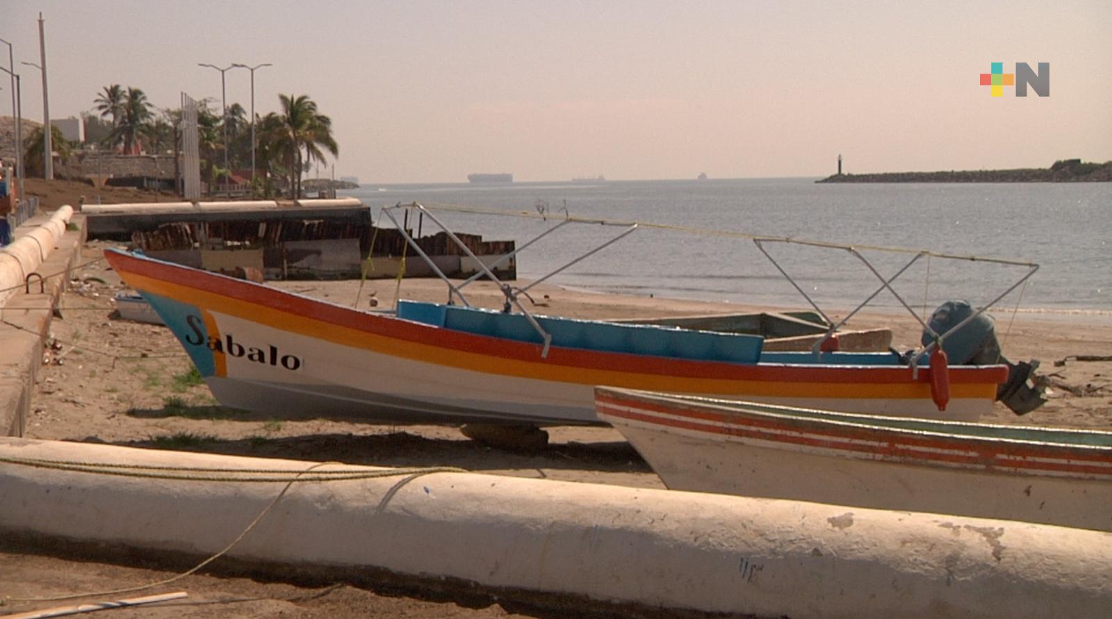 Lancheros de Boca del Río esperan demanda de paseos por río Jamapa