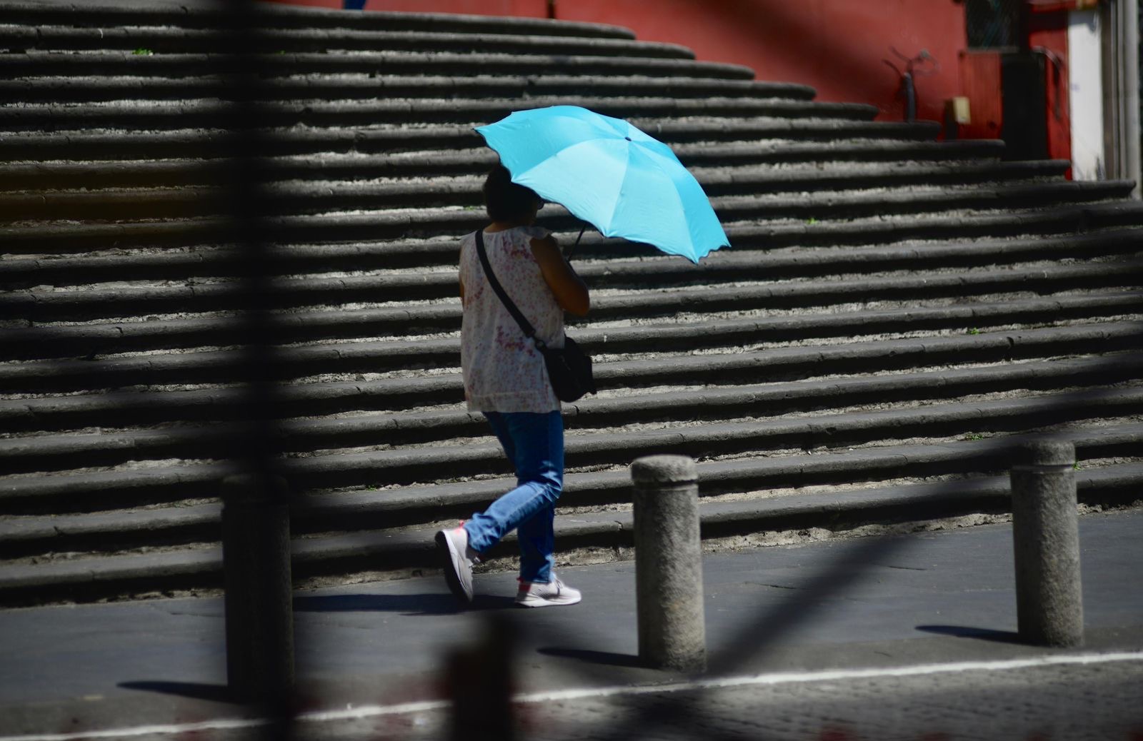 Ambiente caluroso con una surada moderada en el estado de Veracruz