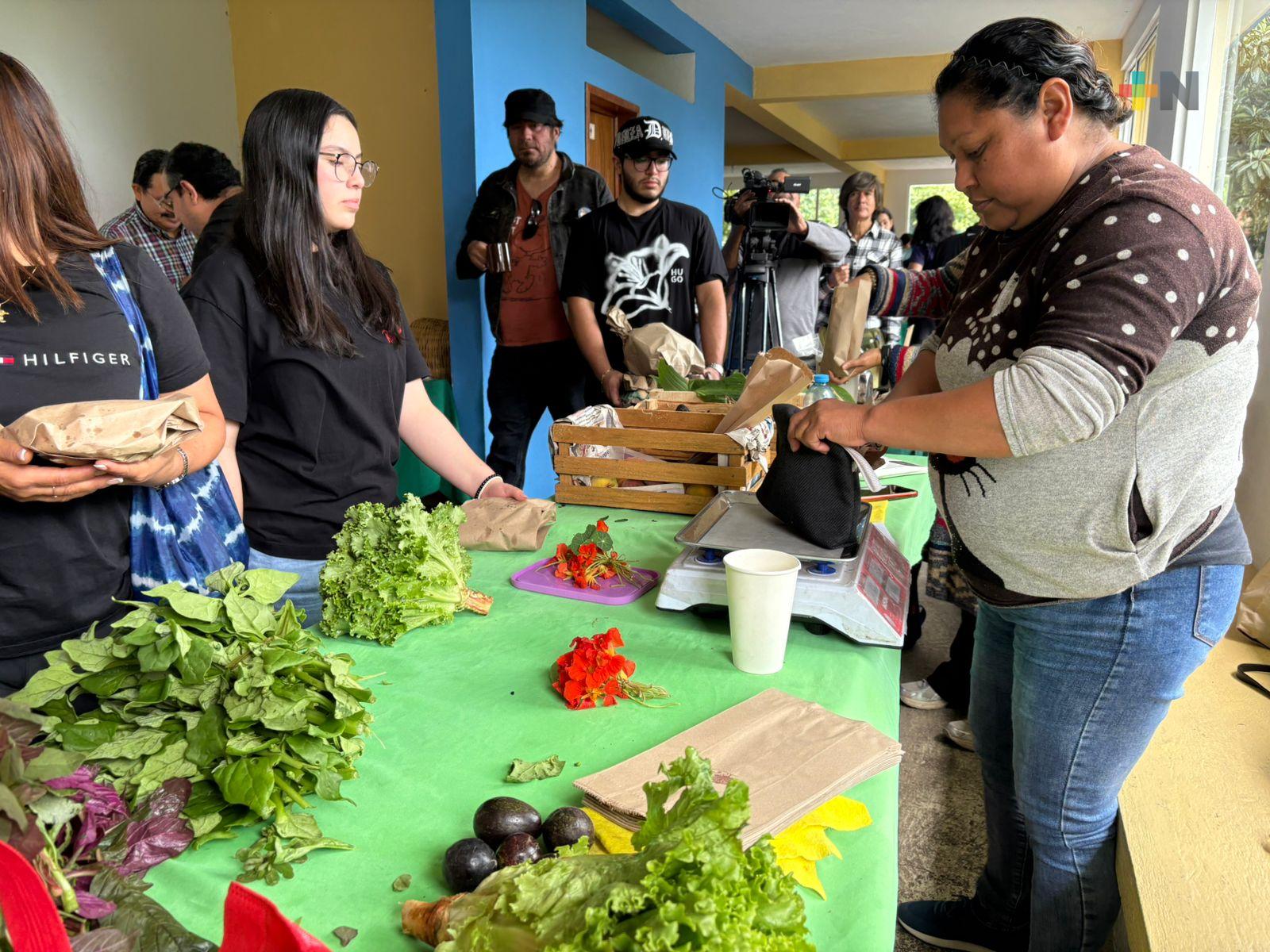 Más familias xalapeñas le apuestan a la comida saludable