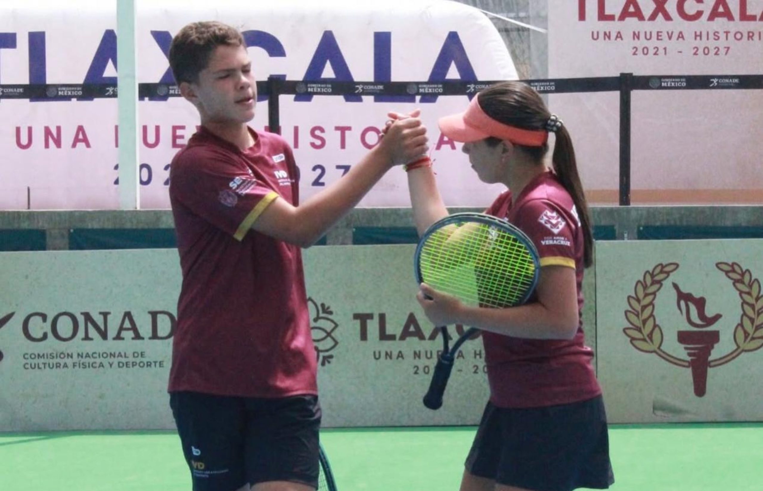 Oro en dobles mixtos en y segundo lugar nacional en tenis ON 2025