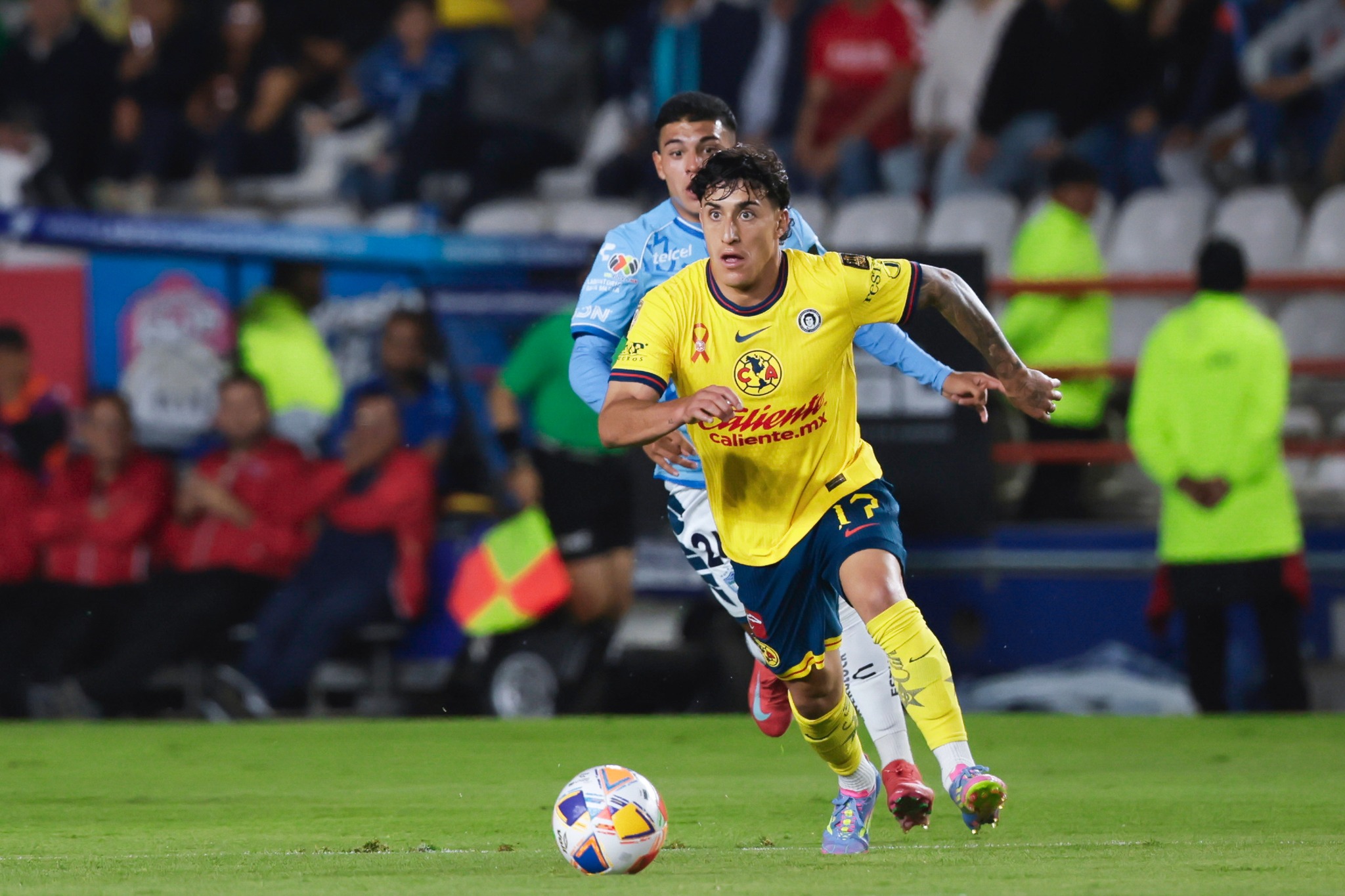 Pachuca y América empatan sin goles en el Hidalgo
