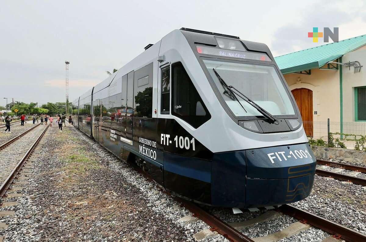 Casi 100 mil pasajeros ha sido trasladados por el Ferrocarril del Istmo de Tehuantepec