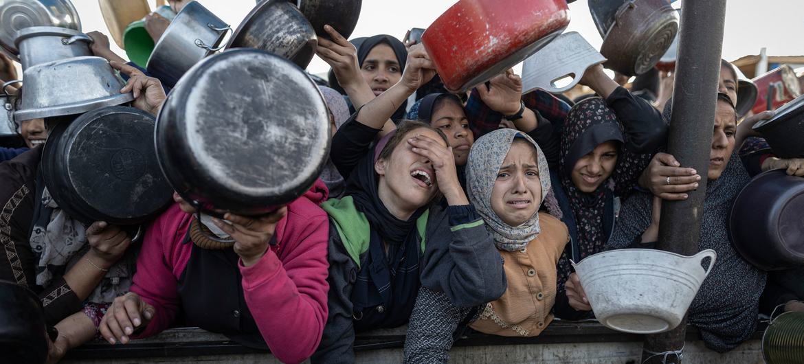 Agencias humanitarias no pueden llevar comida al norte de Gaza