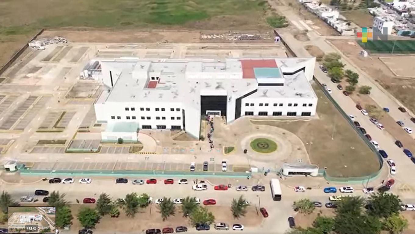 Continúa contratación de especialistas en Hospital de la Mujer y la Niñez de Coatza