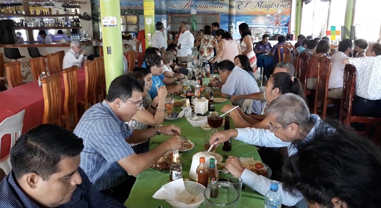 Carnaval y puente vacacional impulsan economía restaurantera en Tuxpan