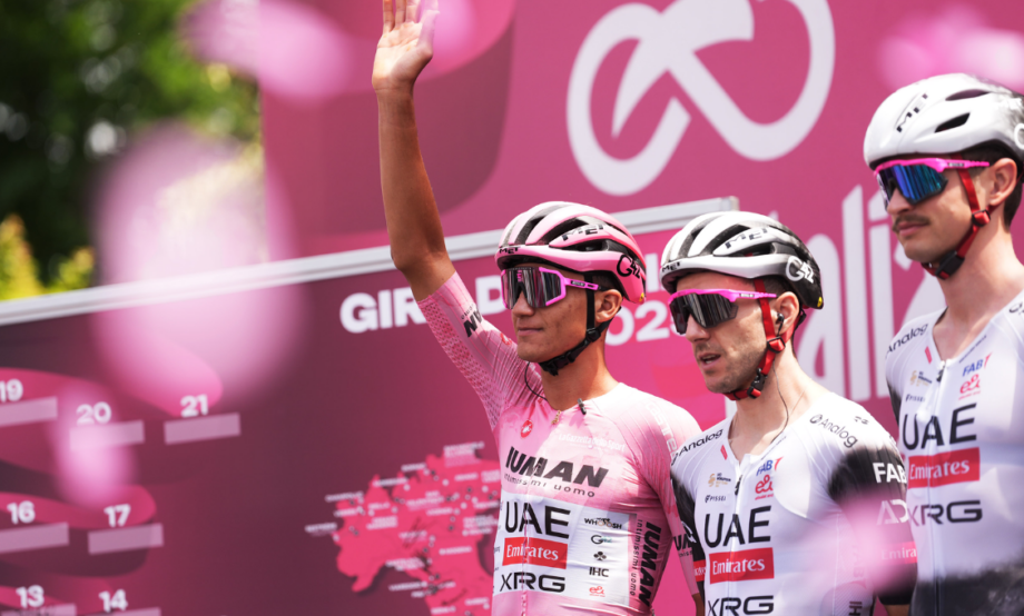 El ciclista mexicano Isaac del Toro reafirma su liderato en el Giro de Italia