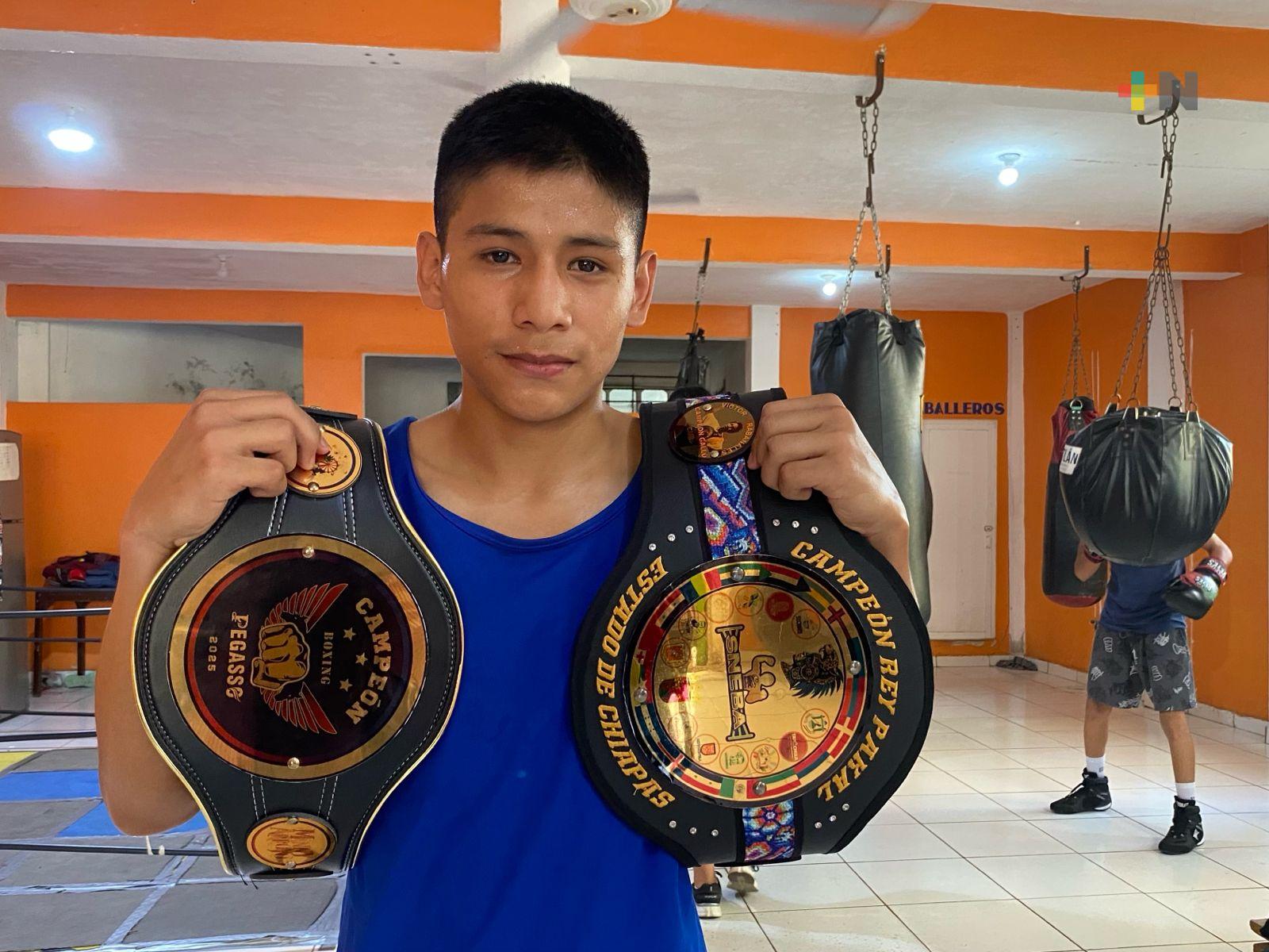 Participan pugilistas de Coatzacoalcos en Campeón Pegasso 2025