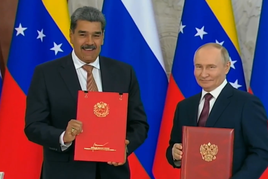 Putin y Maduro firman acuerdo de asociación estratégica