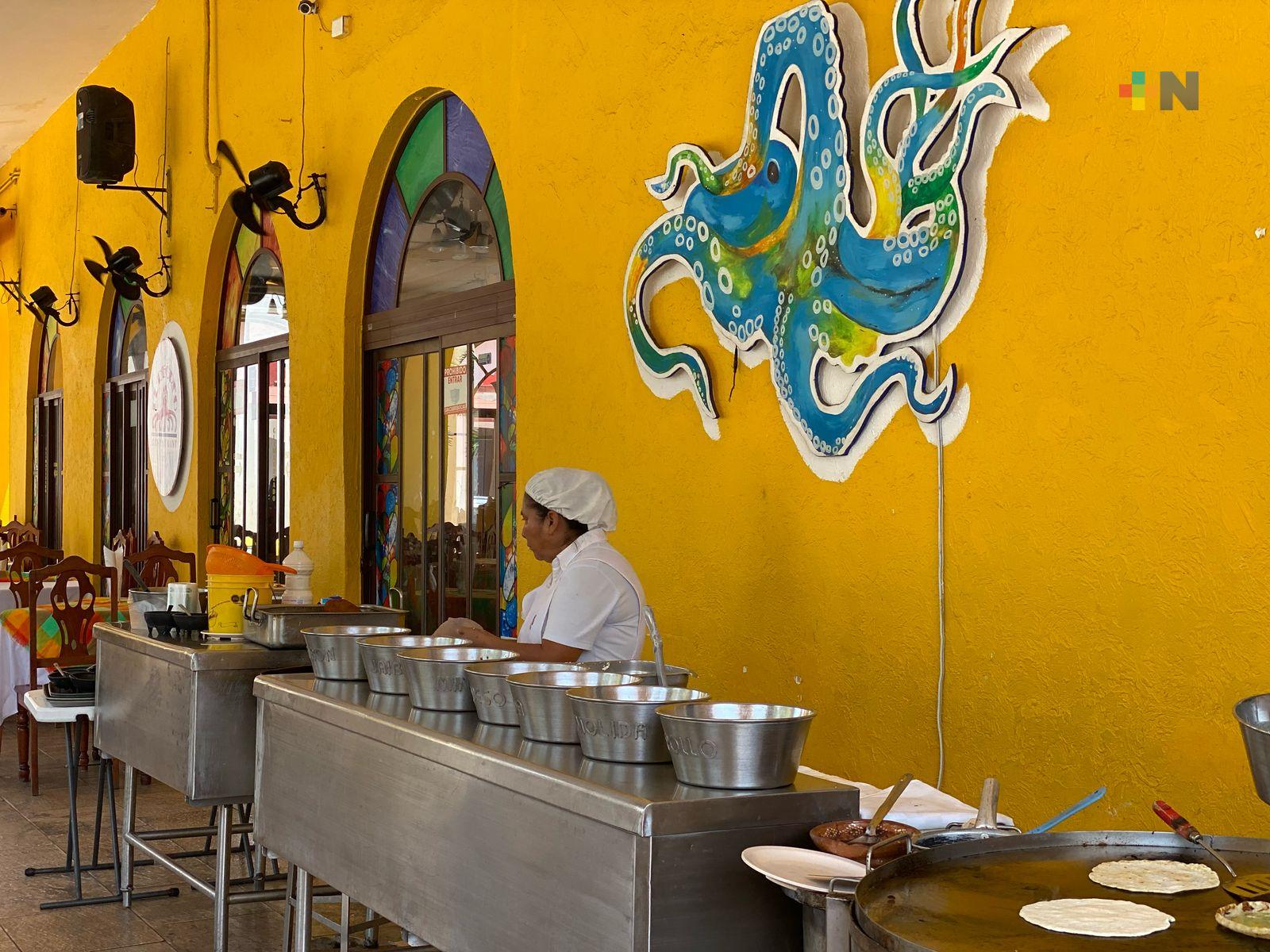 Restauranteros del puerto de Veracruz registran 32% más ventas por megapuente