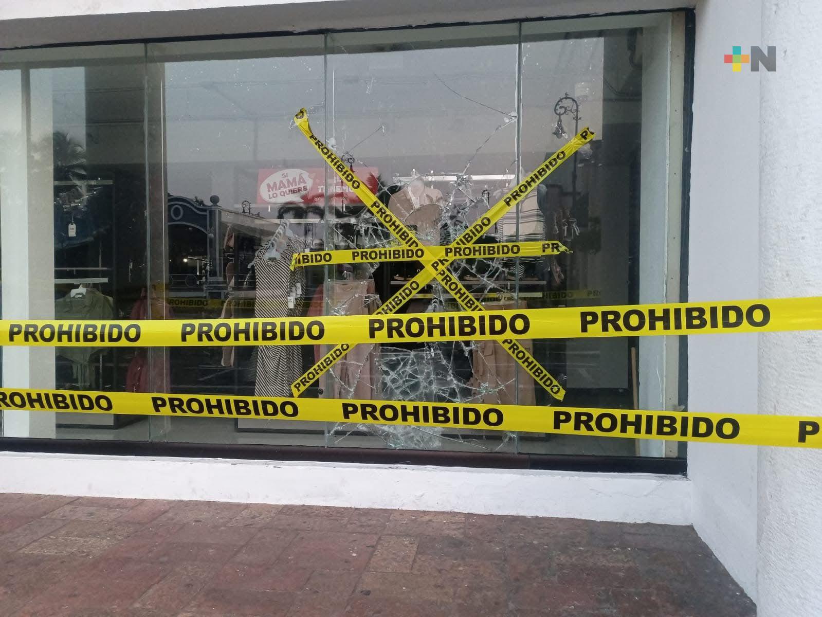 Vandalizan y roban por cuarta ocasión una tienda departamental en Veracruz puerto