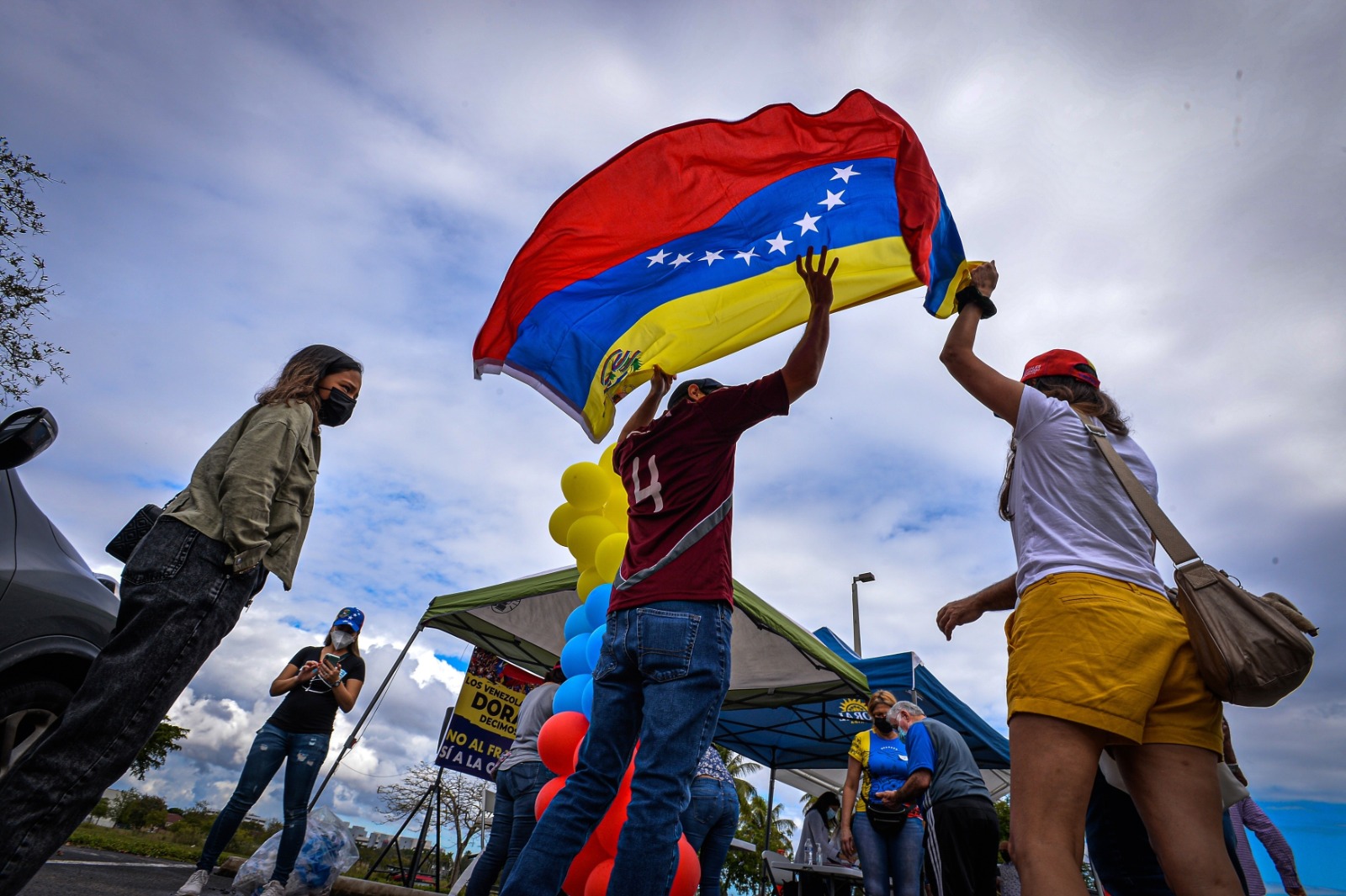 Miles de venezolanos expuestos a la deportación en EUA