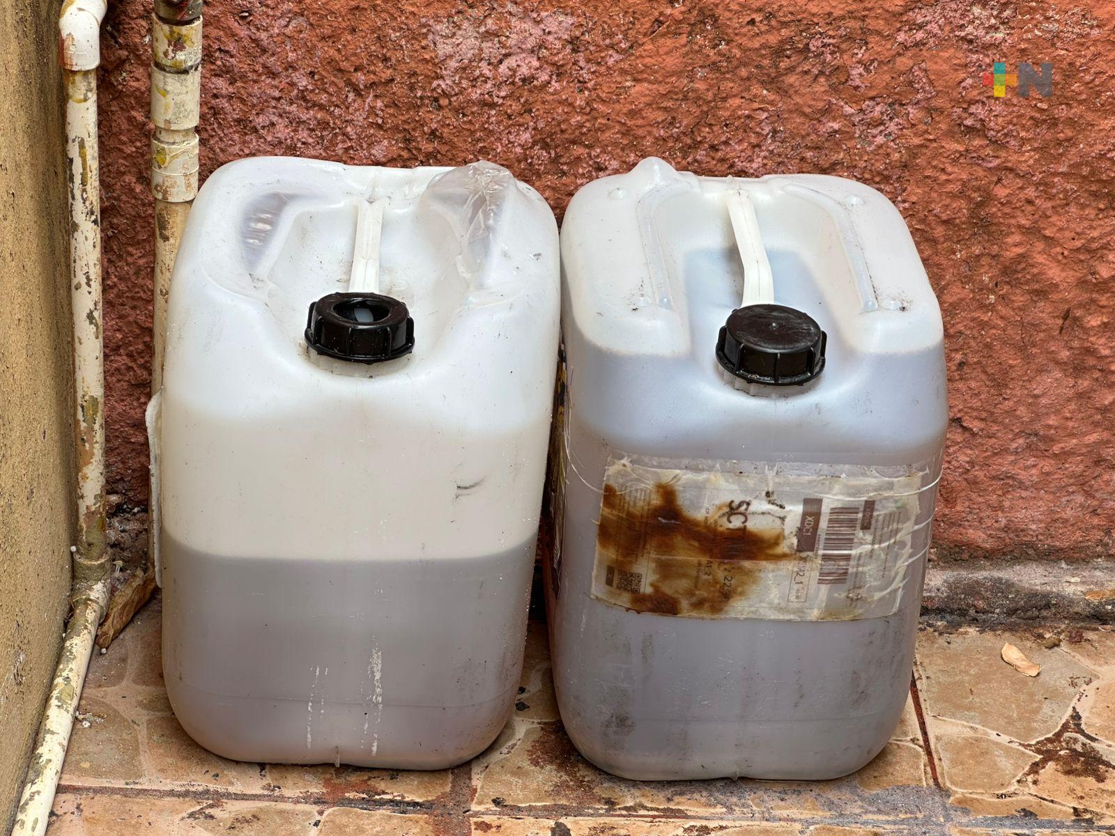 Exhortan a reciclar aceite usado para evitar contaminación de afluentes