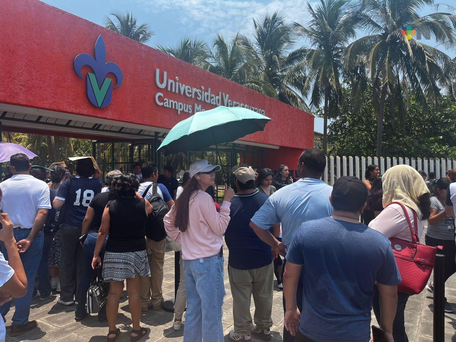 Miles de aspirantes buscan un lugar en la Universidad Veracruzana