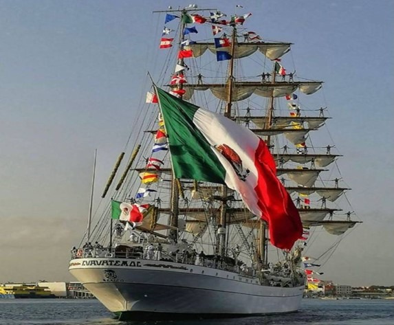 Llega a México la tripulación del buque escuela Cuauhtémoc