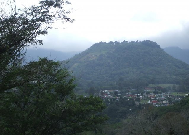 Cerro de Acatepec, un sitio emblemático de Huatusco
