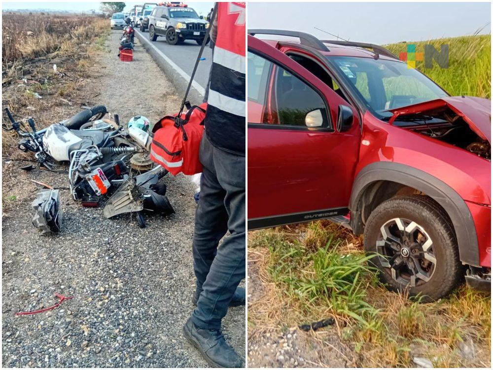 Tres lesionados en choque de camioneta con dos motos en carretera Coatzacoalcos – Minatitlán
