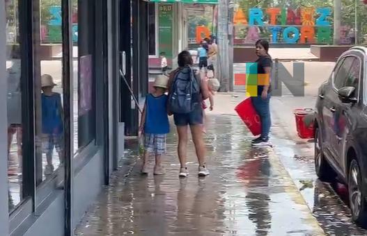 Intensa ola de calor se resiente en Martínez de la Torre