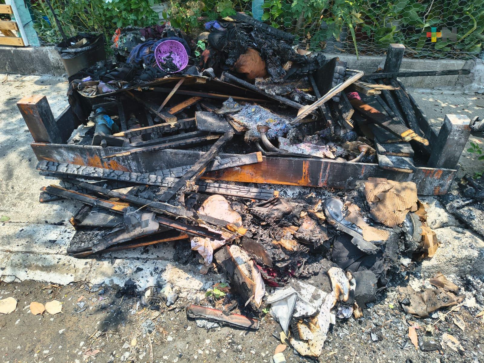 Incendio consume vivienda de fraccionamiento La Herradura