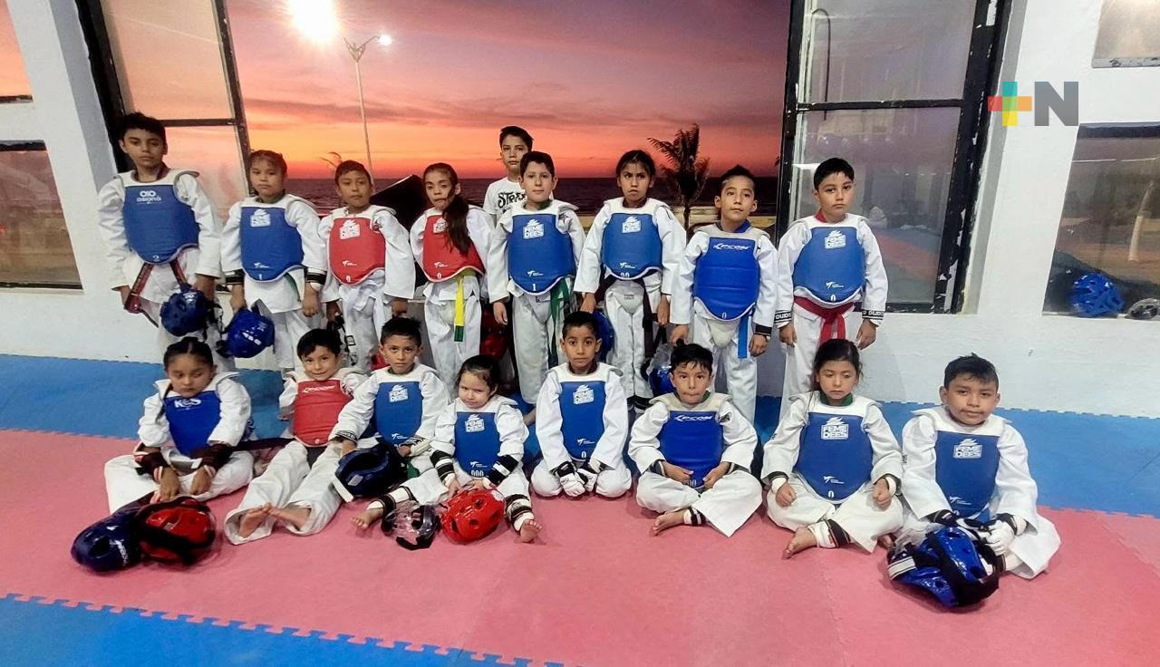 Artemarcialistas de Coatza participarán en Copa Gallitos Olímpicos