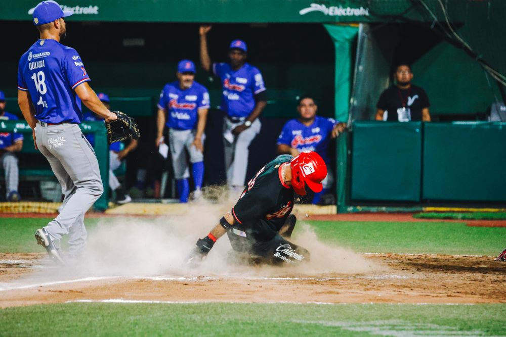 Lara poncha a 10 y El Águila vence a Bravos