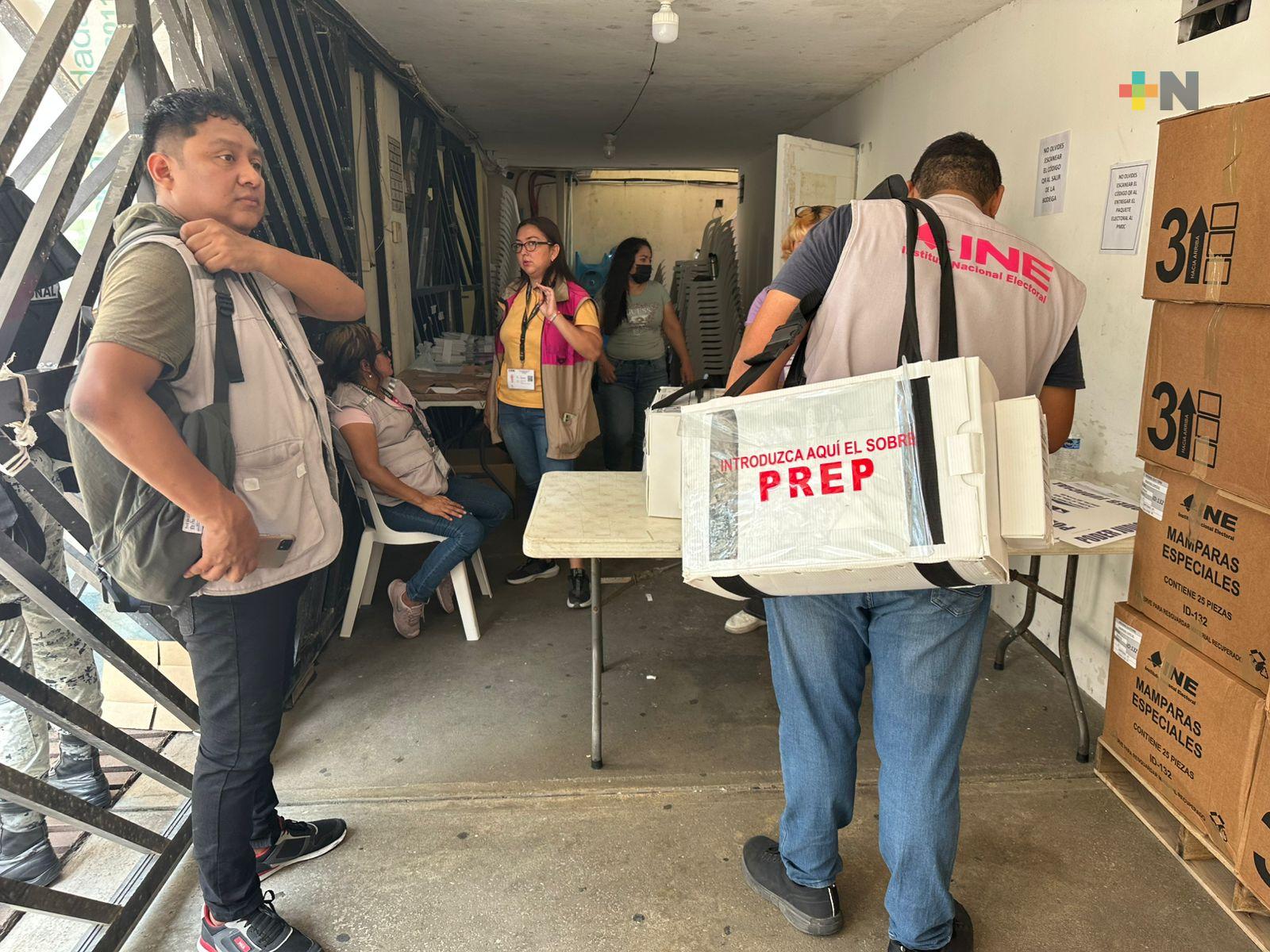 Inicia entrega de paquetería electoral en el sur de Veracruz