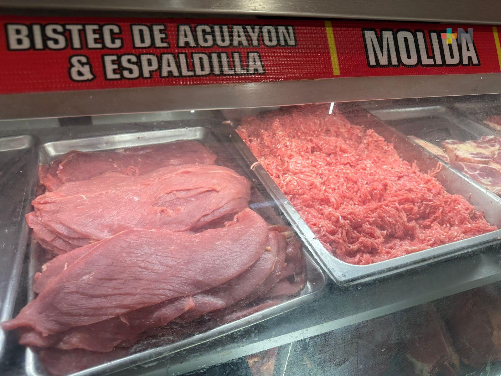 Venta de carne de res cumple con normas de calidad en Coatzacoalcos