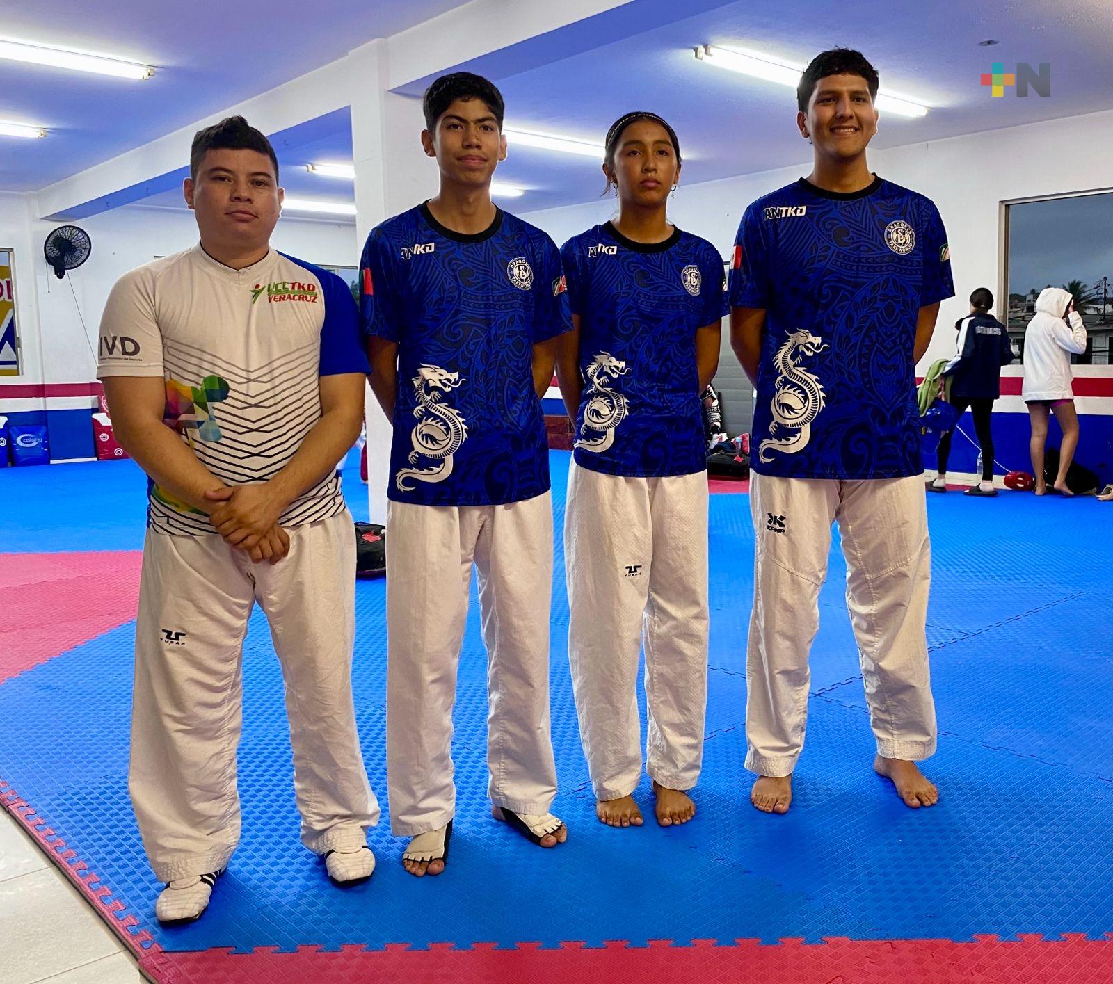 Taekwondoínes de Coatzacoalcos listos para la Olimpiada Nacional 2025