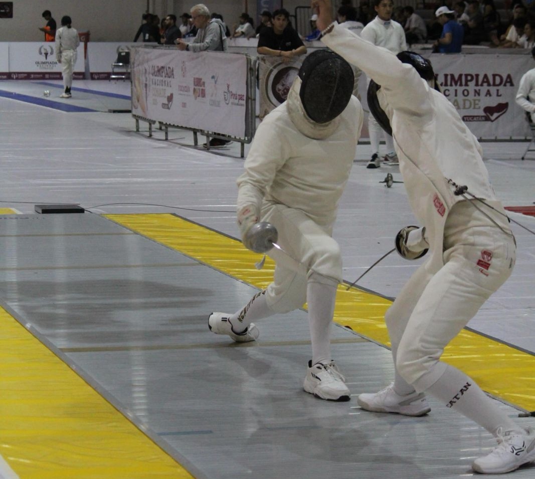 Bronce en esgrima para Veracruz en la primera jornada de competencias