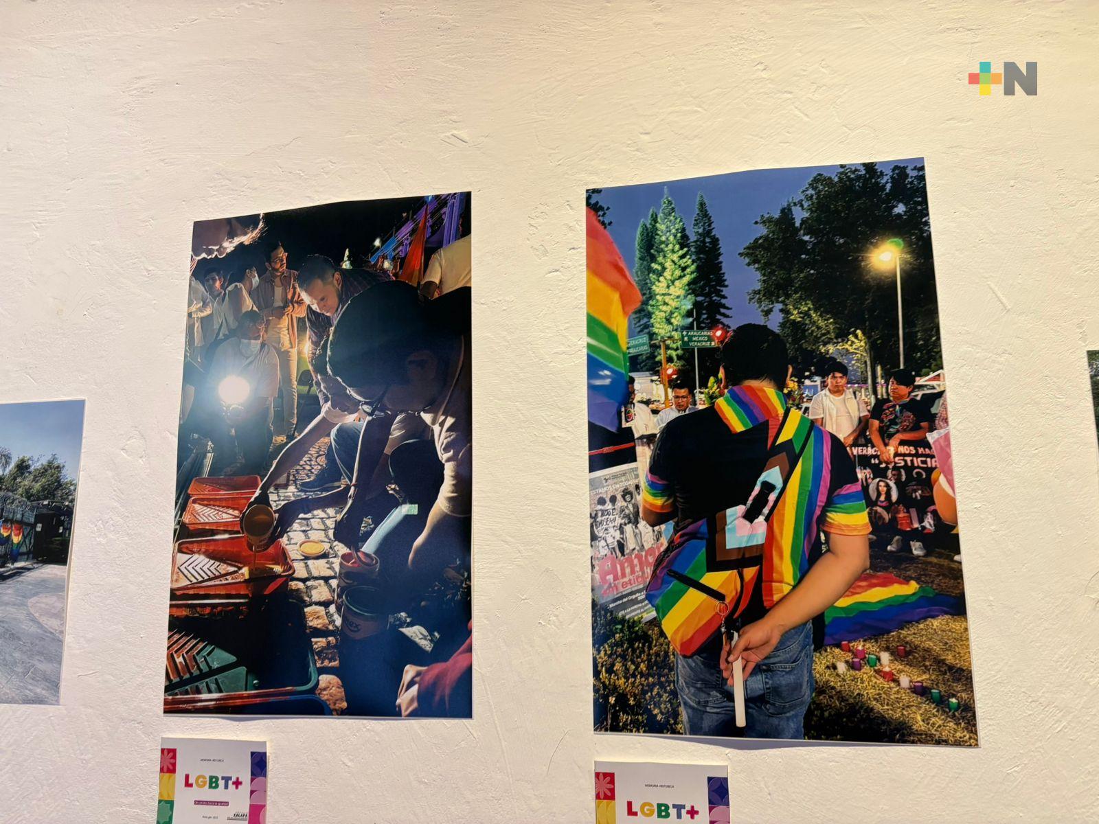 Exposición de fotografías de comunidad LGBTIQ+ en Centro Recreativo Xalapeño