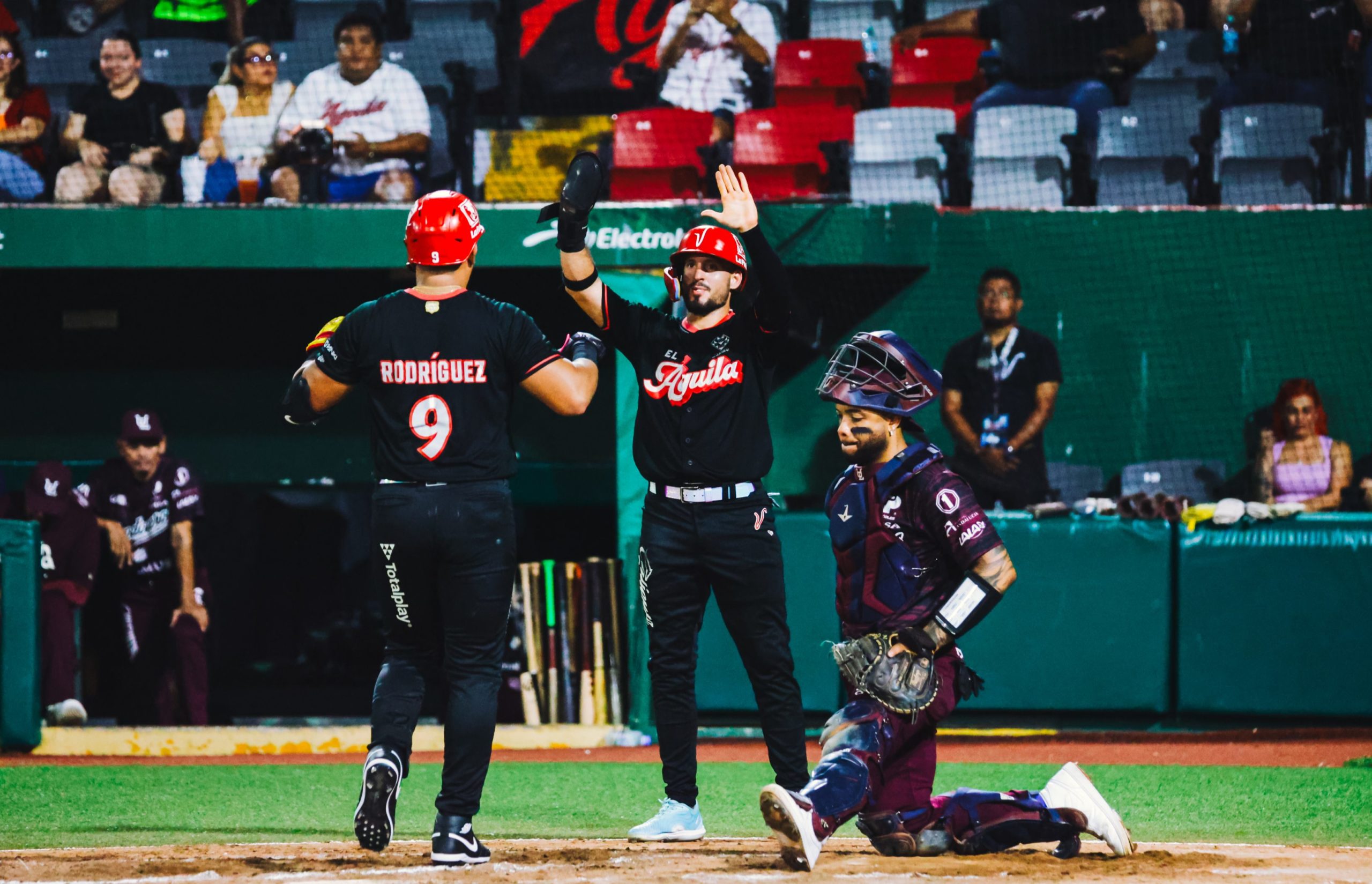 Veracruz inicia con triunfo serie ante Unión Laguna