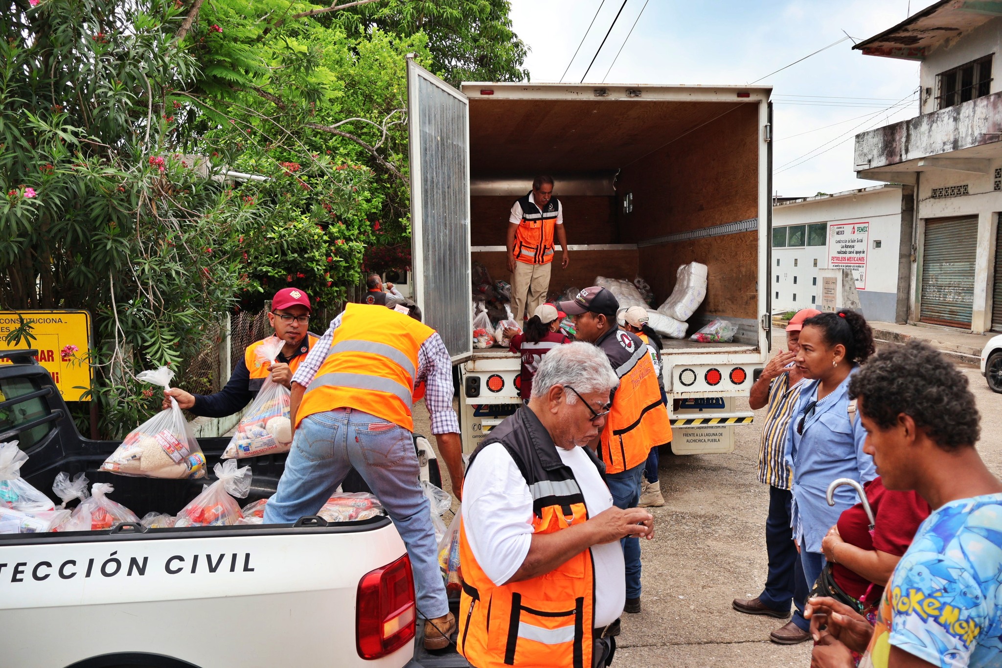 Gobierno Estatal refuerza atención en Los Naranjos tras afectaciones por lluvias
