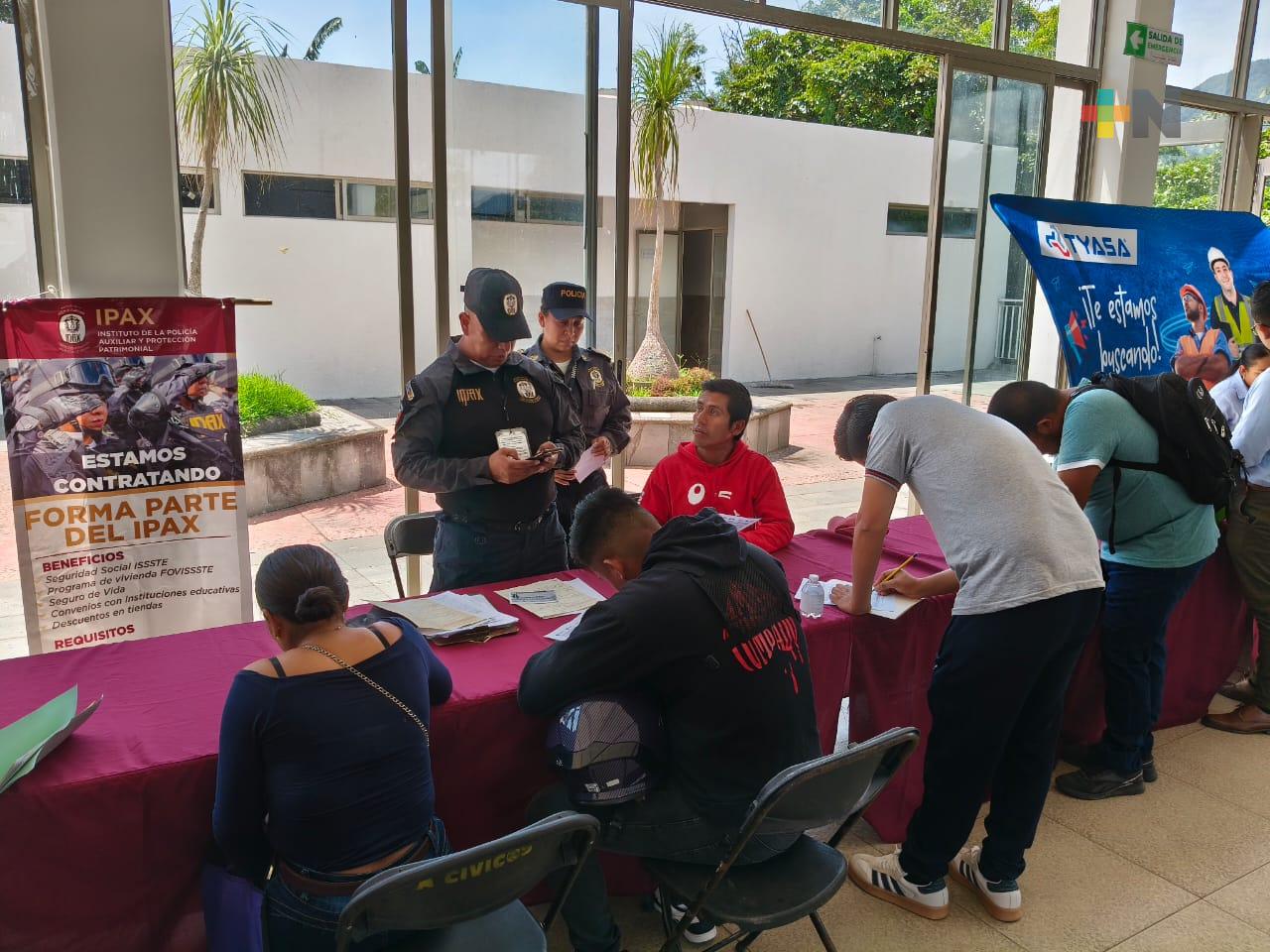 Feria del empleo en Ixtaczoquitlán ofreció 917 vacantes, 40 de ellas en Alemania