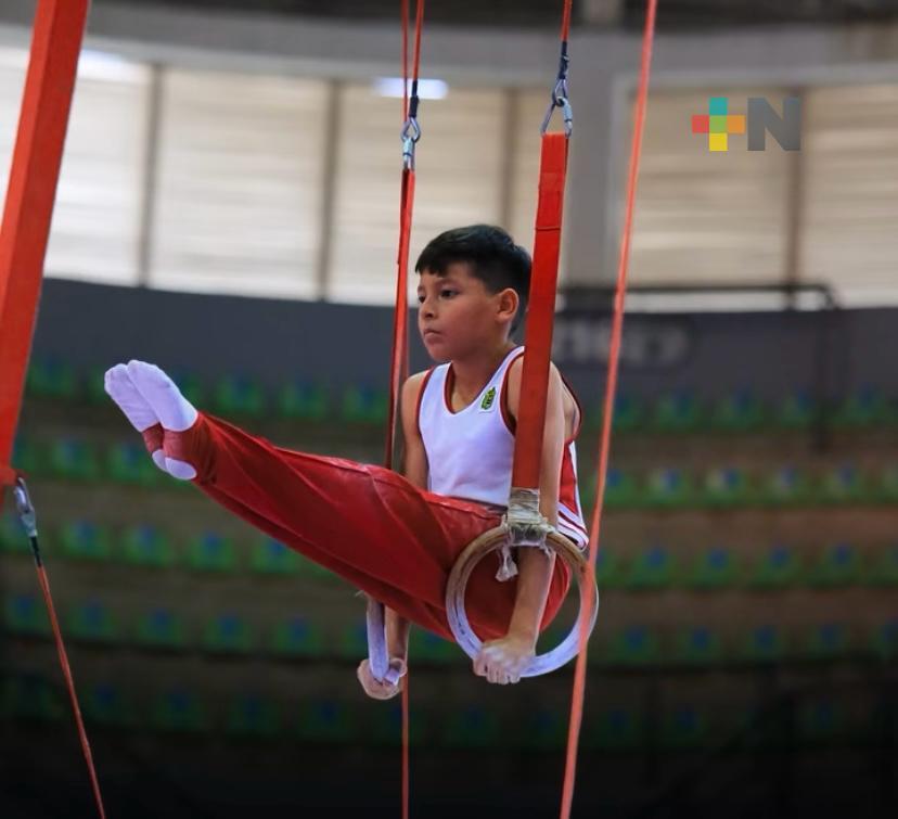 Lista selección veracruzana de gimnasia artística para participar en Olimpiada Nacional