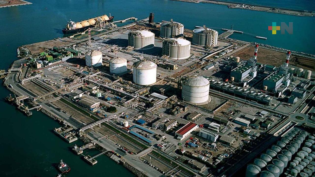 Empresa URSUS Energy anuncia inversión de 450 mdd en Coatzacoalcos