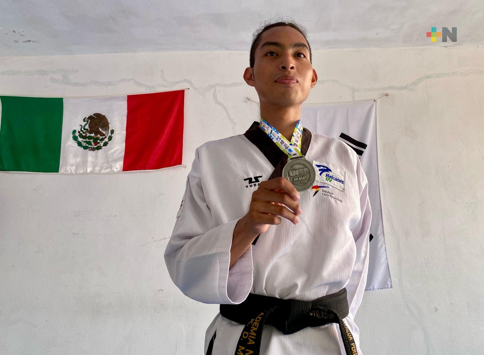 Kevin Pitalua obtiene medalla de plata en “Universiada Nacional” 2025