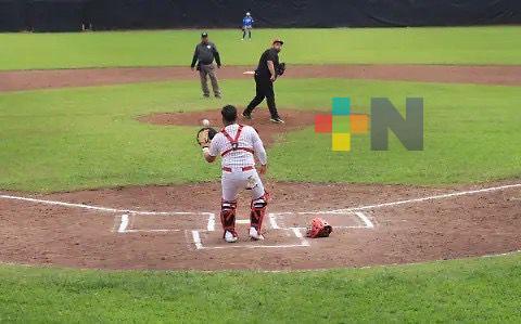 Arranca campeonato de la Liga Xalapa de Beisbol con partido entre Deportivo San Bruno y Mets
