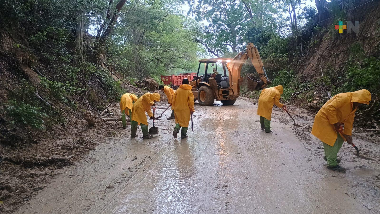 Atiende SICT derrumbe en tramo Alazán-Tantoyuca, de la carretera Alazán-Canoas