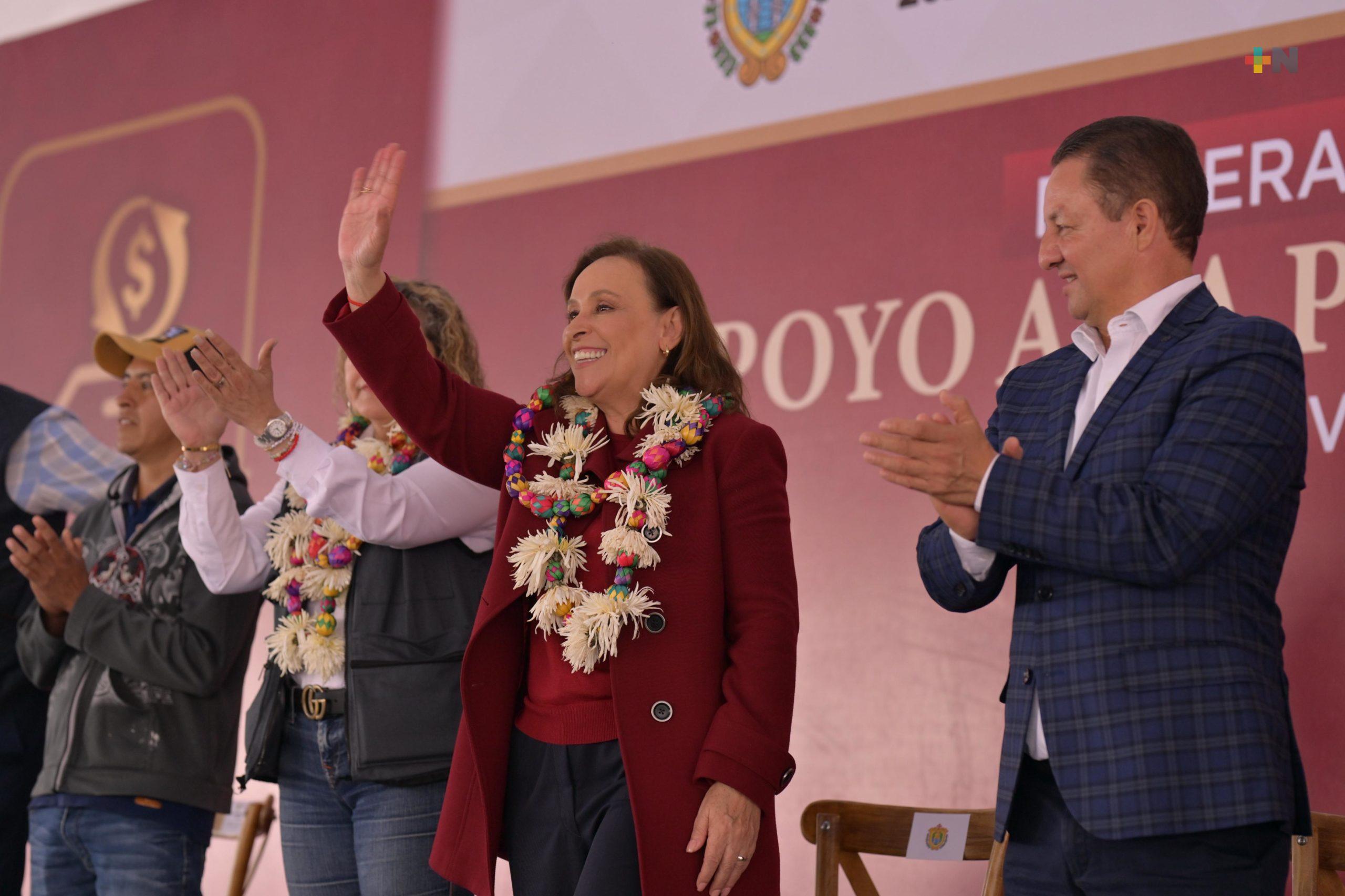 Rocío Nahle cumple a emprendedores, inicia Apoyo a la Palabra en 112 municipios