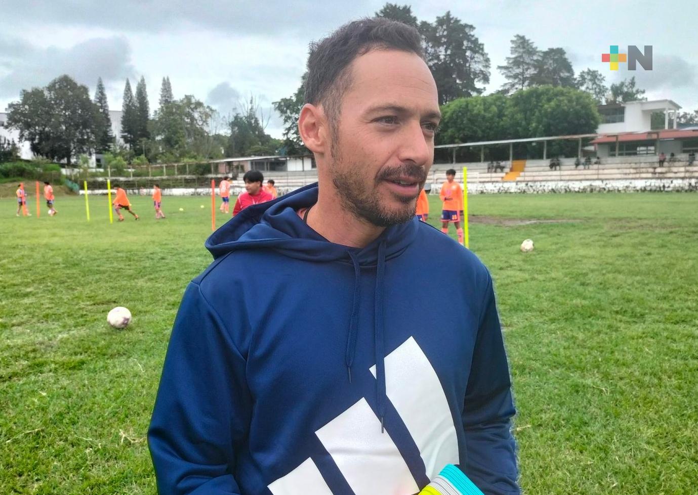 Rodrigo Samaniego, se integra al cuerpo técnico de los Delfines-DX