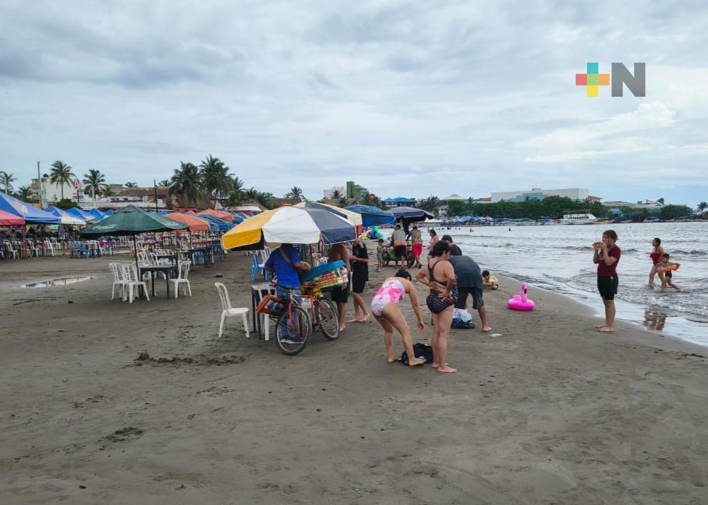 Turistas de CdMx y de Puebla llegan para el Carnaval de Veracruz
