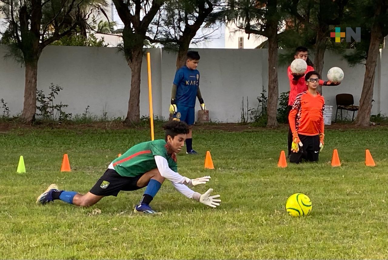 Se realizará en Coatzacoalcos la Clínica de Verano para porteros de futbol
