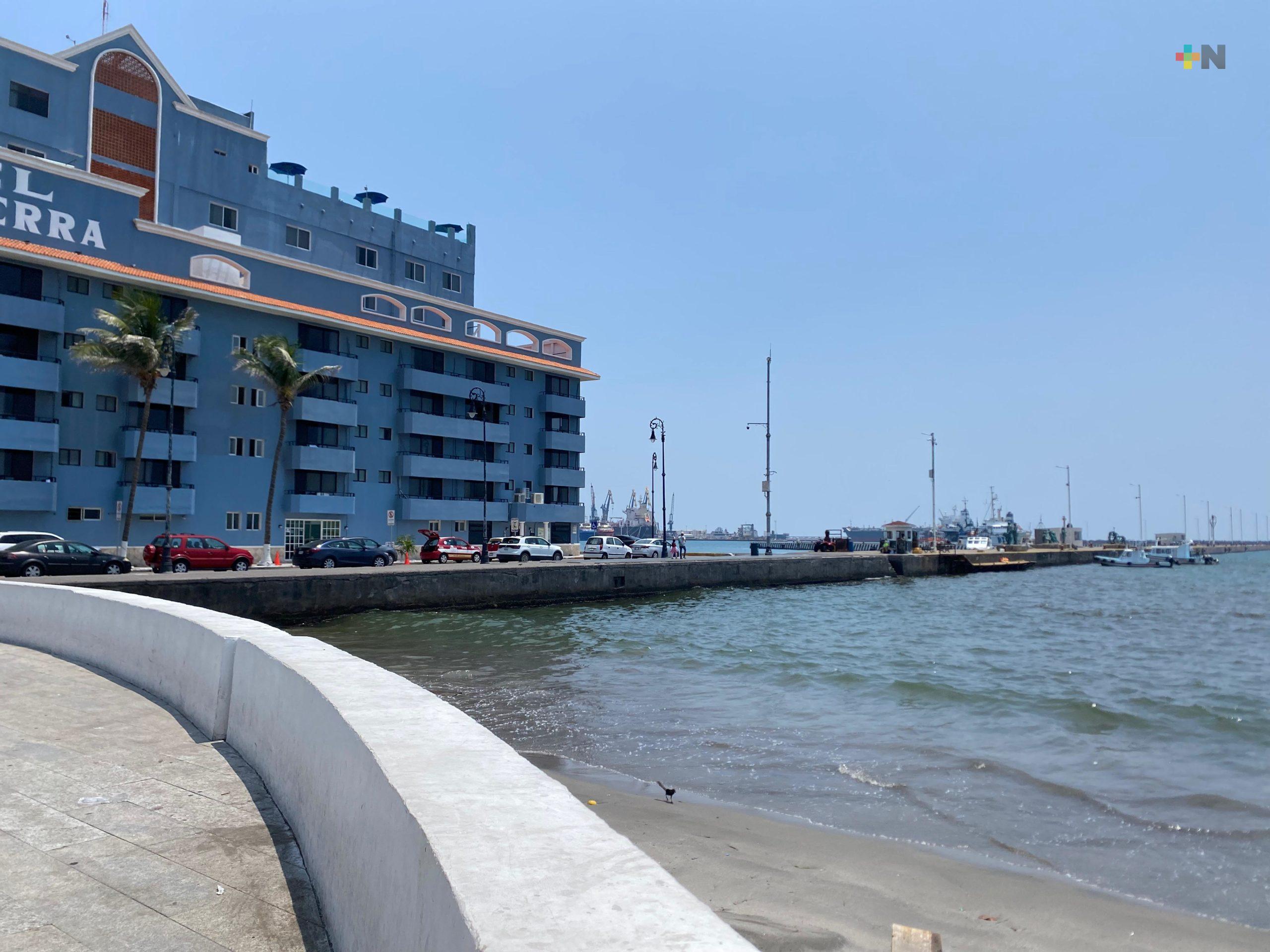 Ambiente caluroso en zona conurbada Veracruz-Boca del Río