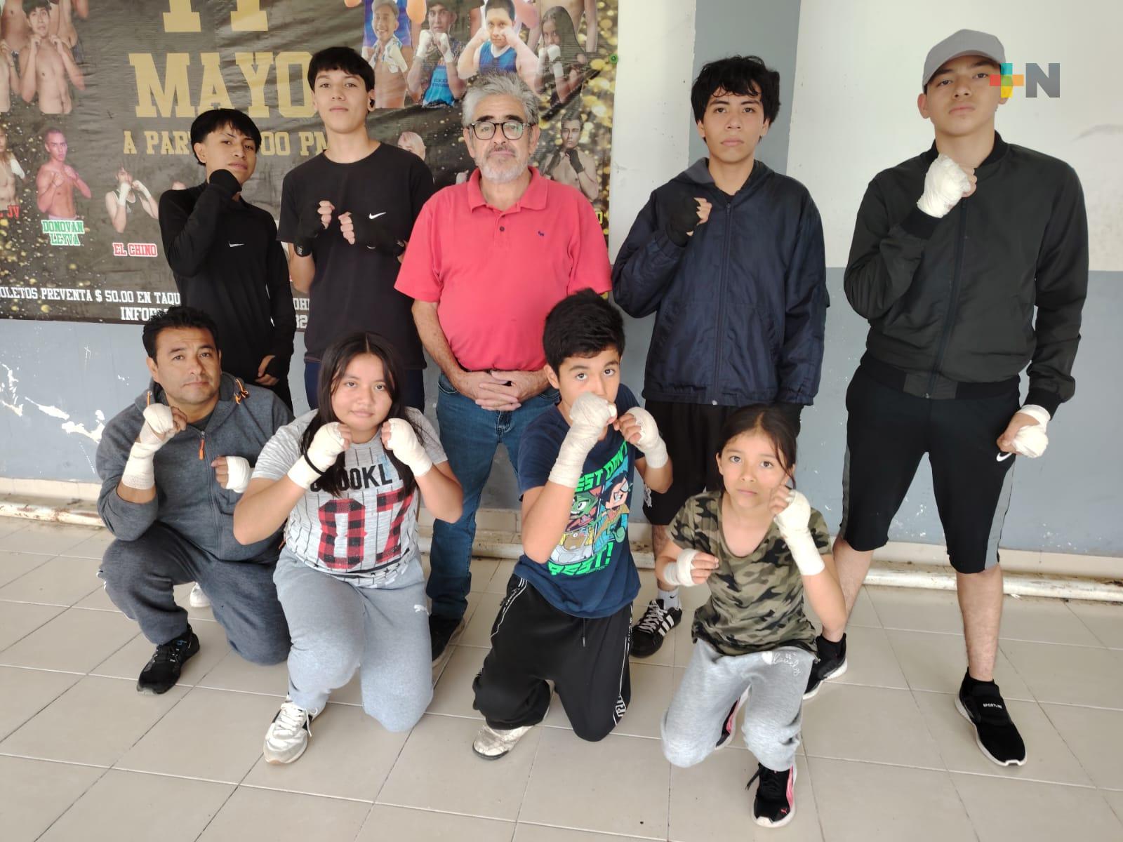 Proyecta escuela municipal de boxeo en Banderilla elementos al profesionalismo
