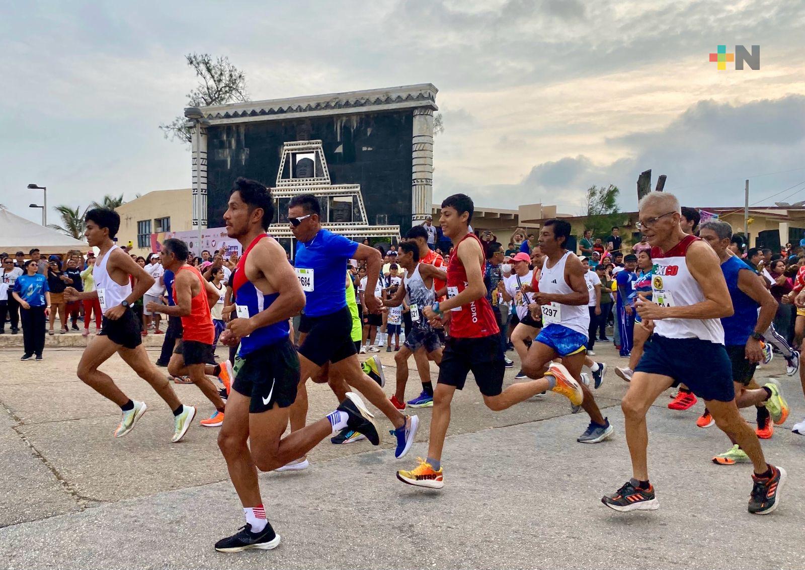 Carrera ecológica con causa reunió a una multitud en Coatzacoalcos
