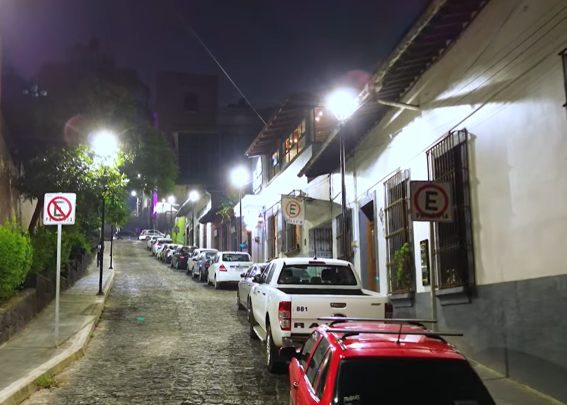 Más de 10 mil luminarias led han sido instaladas en calles y parques de Xalapa